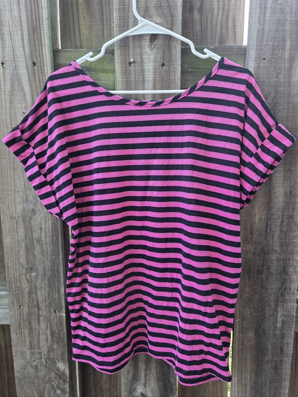L.E.I Striped Cutout Back Tee – Size XL – Y2K Grunge